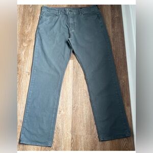 Vineyard Vines Straight Fit 5 Pocket Pants size 36/32🏷️